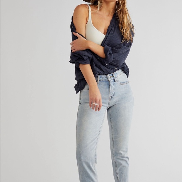 Free People CRVY High Rise Vintage Stovepipe Light Blue Women's Jeans - Picture 2 of 4